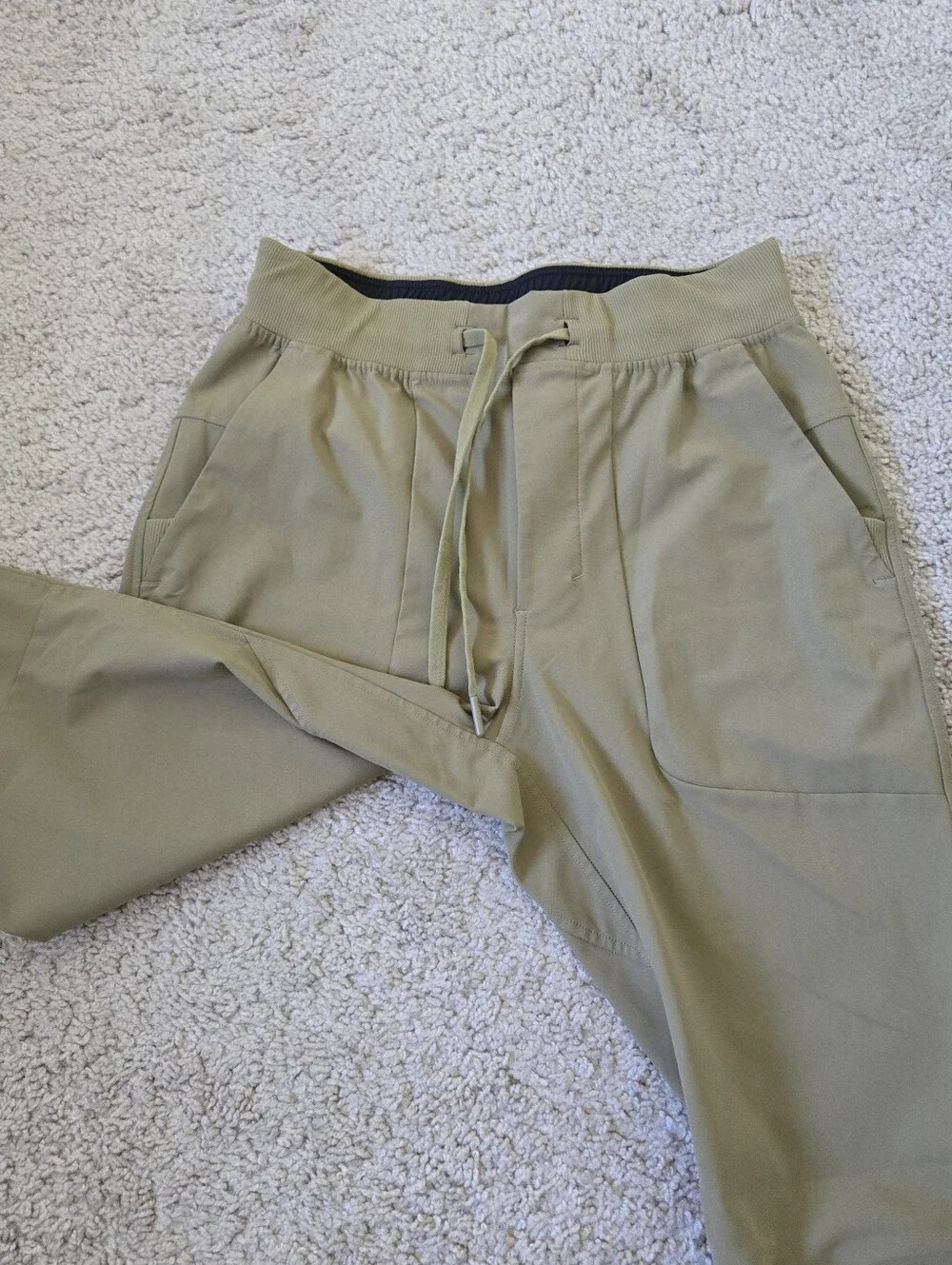 Lululemon Men’s ABC Warpstreme Jogger Regular Size Small Artifact Anti-wrinkle